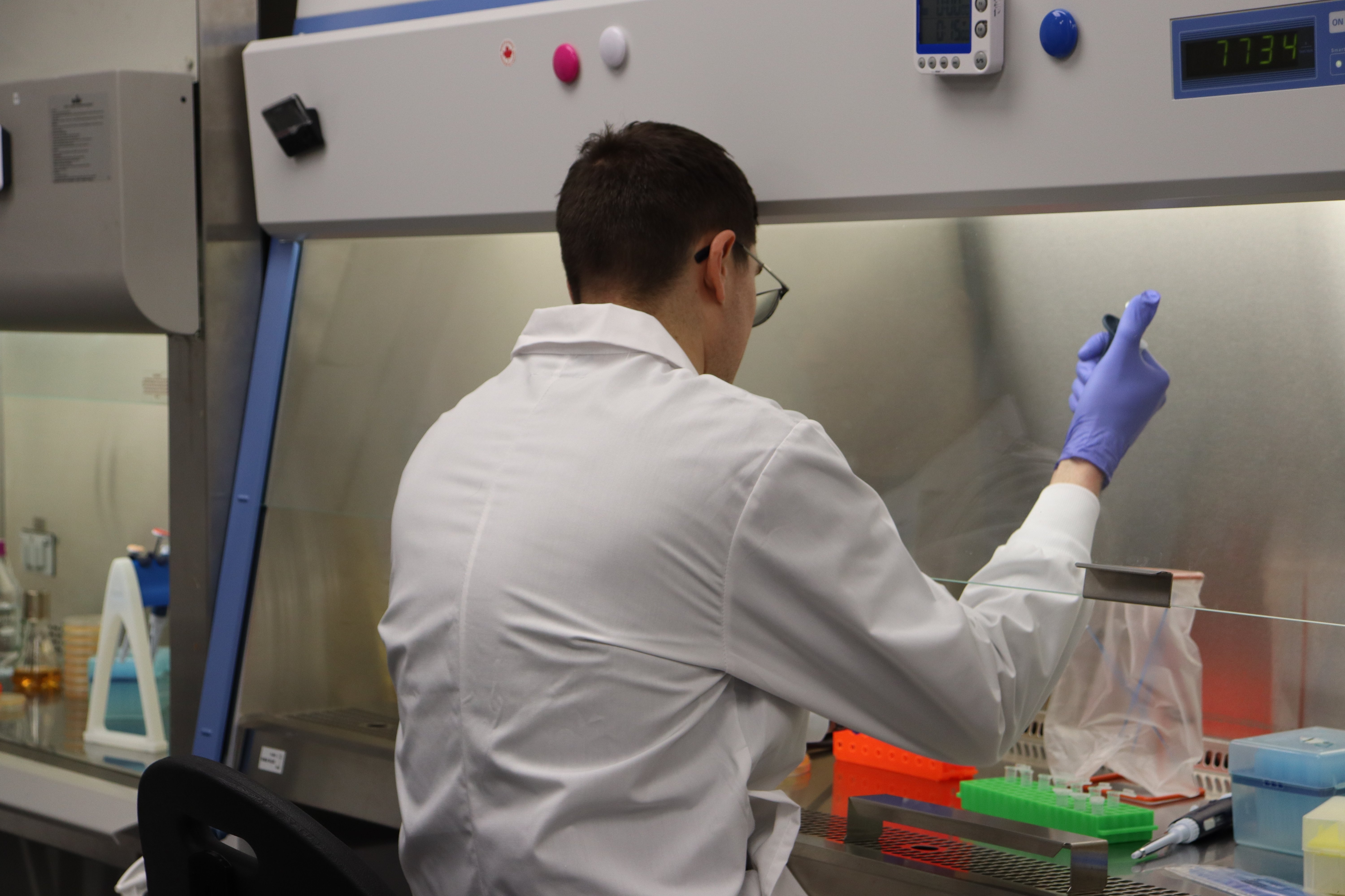 VIVE RECEIVES GOVERNMENT OF CANADA SUPPORT TO ENHANCE AND ACCELERATE ITS LAB CAPABILITIES